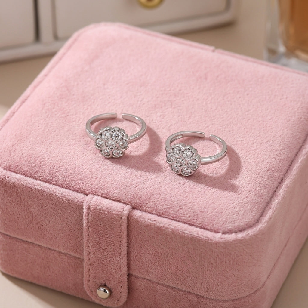Flower Cluster White Cz Silver Toe Rings in 925 sterling silver