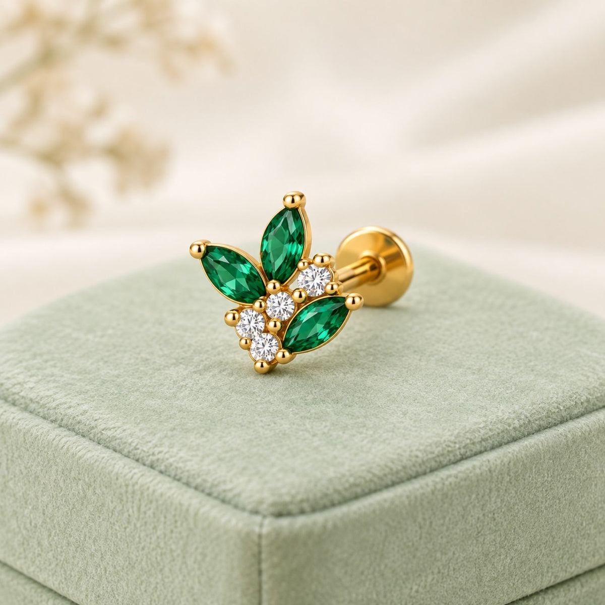 Emerald Green Leaf Nose Pin - 925 Sterling Silver