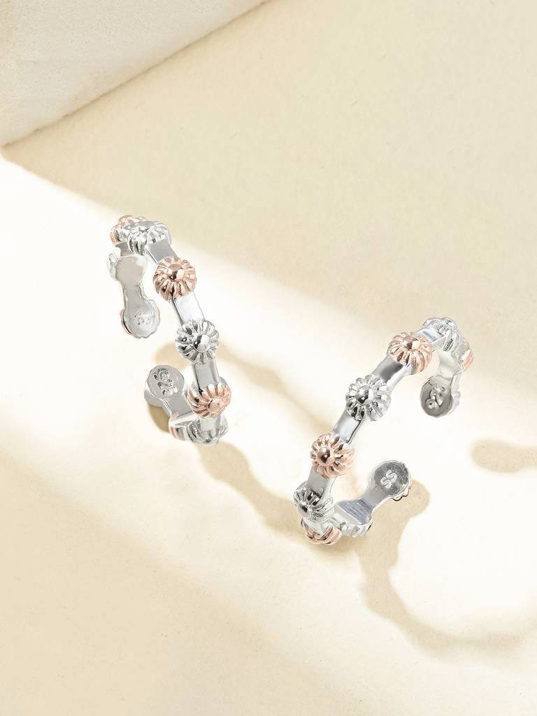 Dual-Tone Floral Silver Toe Ring - 925 Sterling Silver