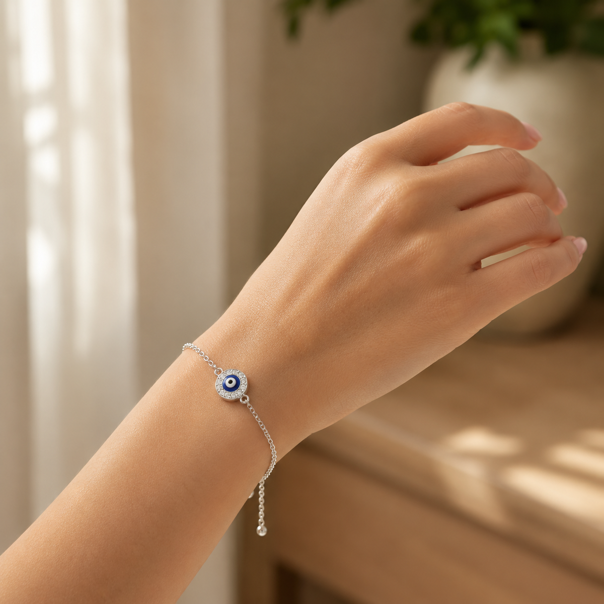 Blue Evil Eye Bracelet detail